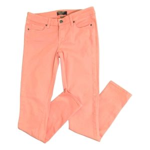 Paige Peg Super Skinny Mid rise skinny jeans sz 27